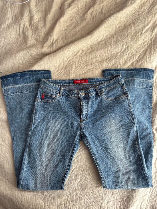 BONGO Denim - Low Waisted Bongo Jeans